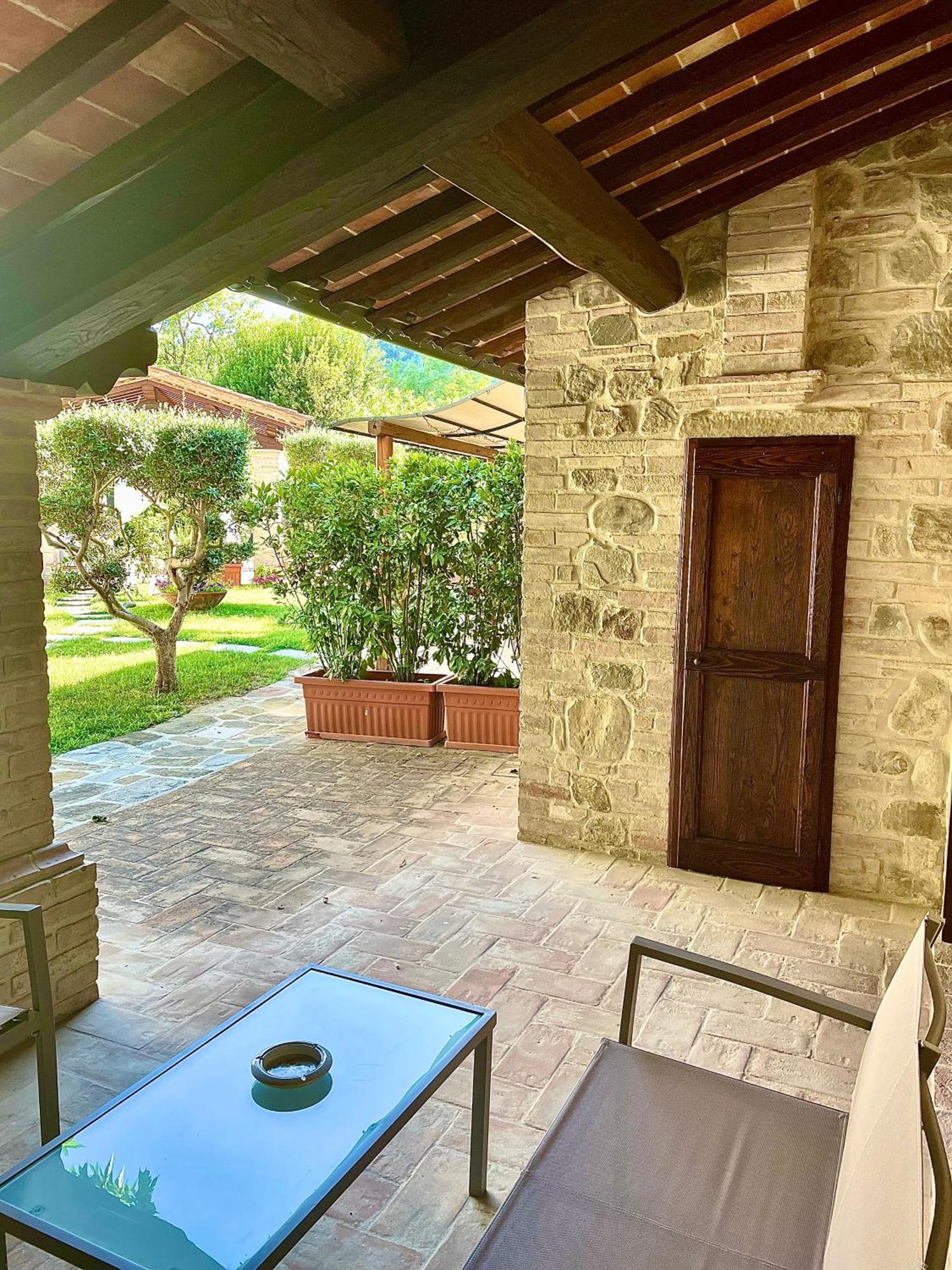 Il Cortile Delle Rose Holiday House Perugia Buitenkant foto