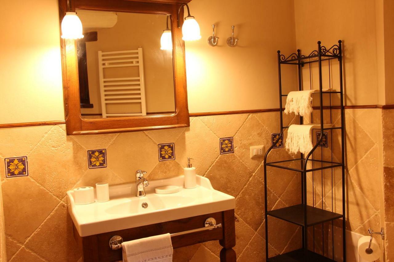 Il Cortile Delle Rose Holiday House Perugia Buitenkant foto