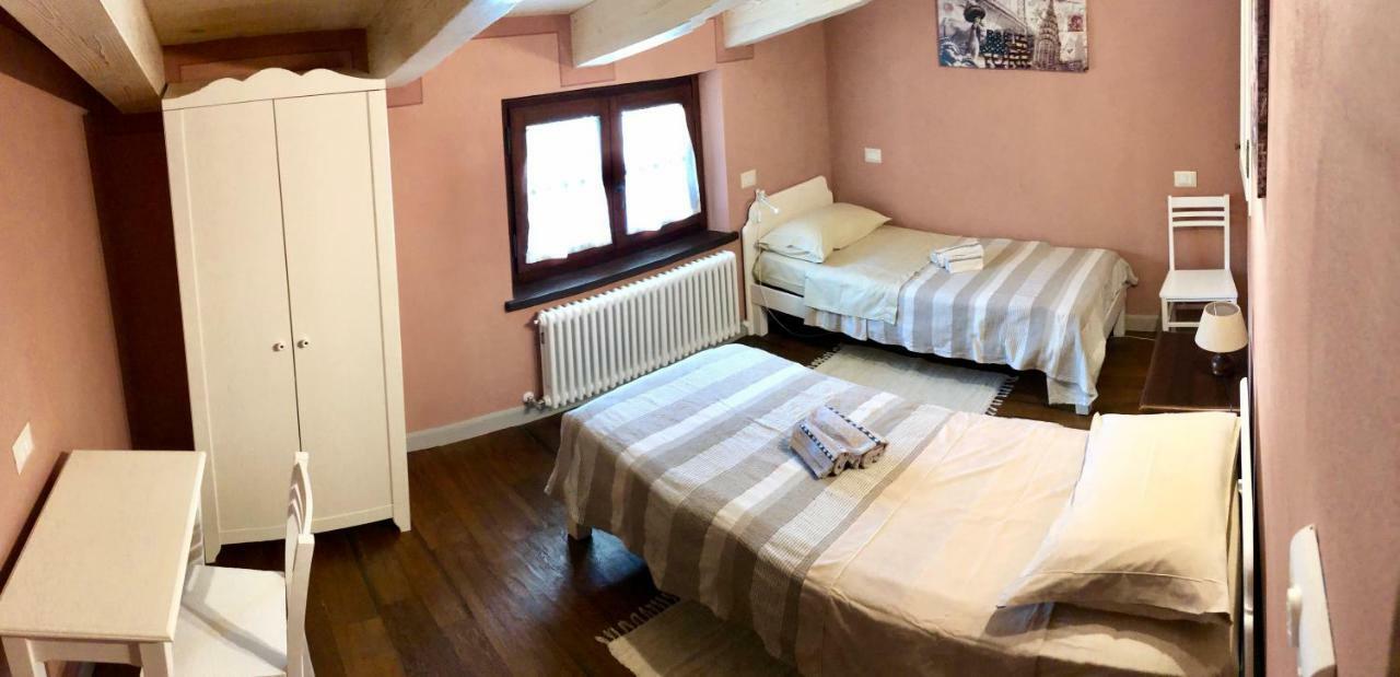 Il Cortile Delle Rose Holiday House Perugia Buitenkant foto